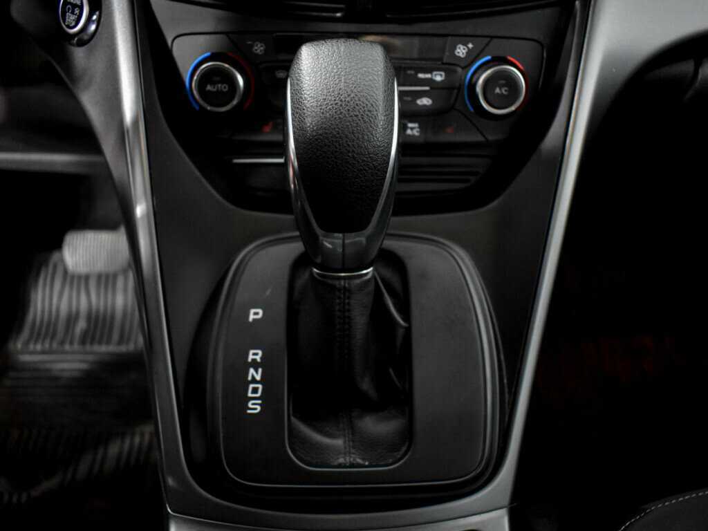 Б/У Форд Куга 2017 года. Фото: #8