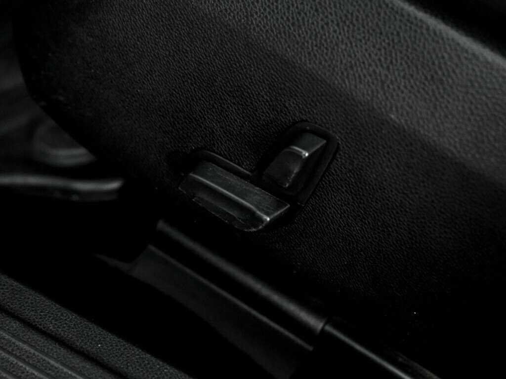 Mercedes-Benz E-Класс 2015 года с пробегом. Фото: #9