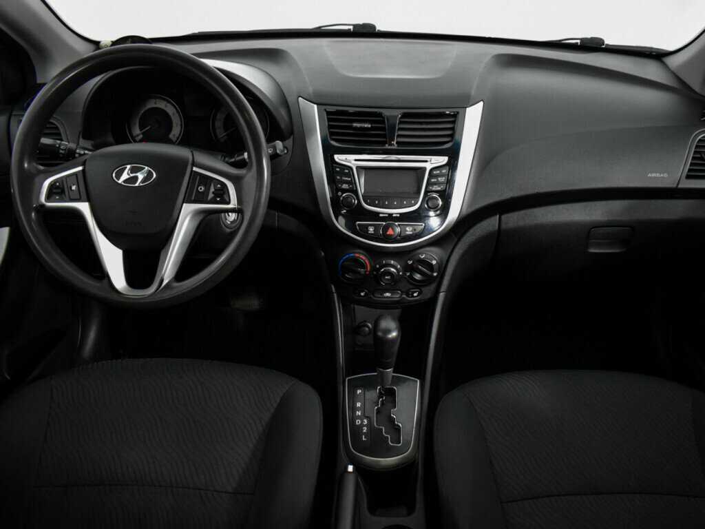 Б/У Хендай Солярис 2012 года. Фото: #9