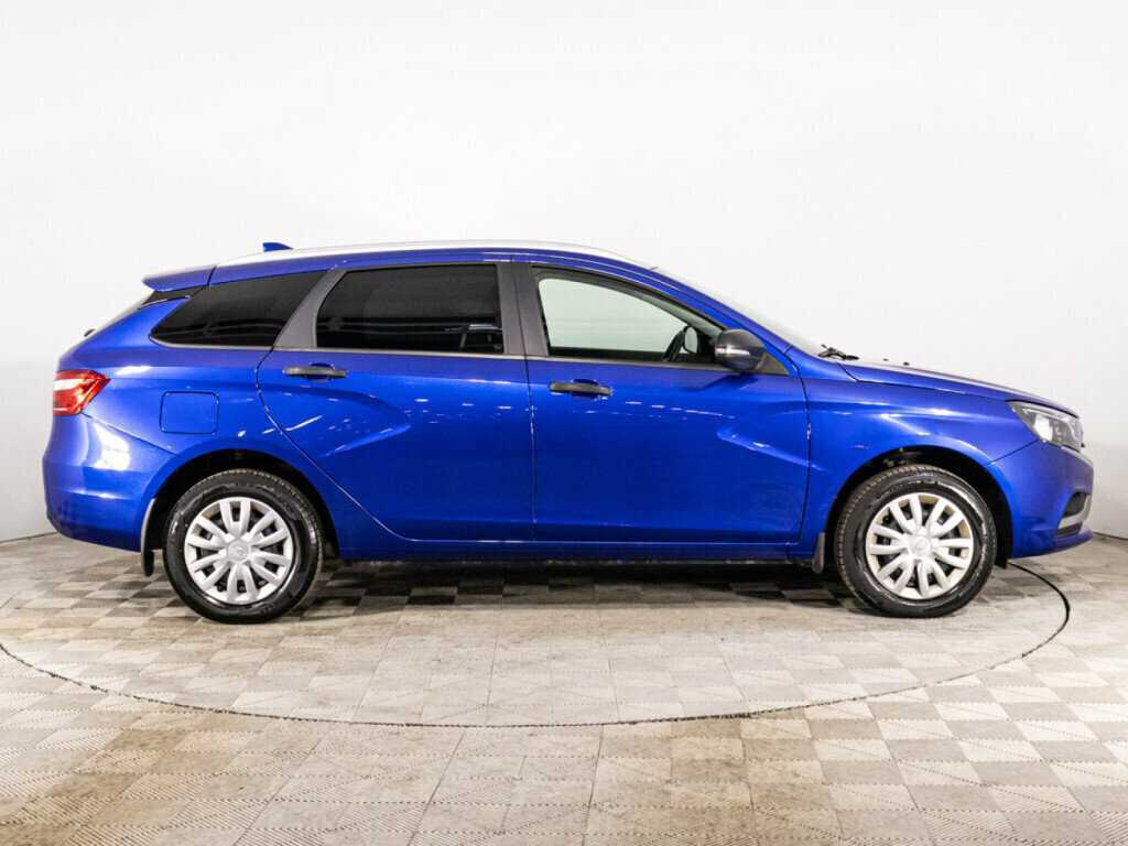 Б/У Лада (ВАЗ) Веста 2021 года. Фото: #3