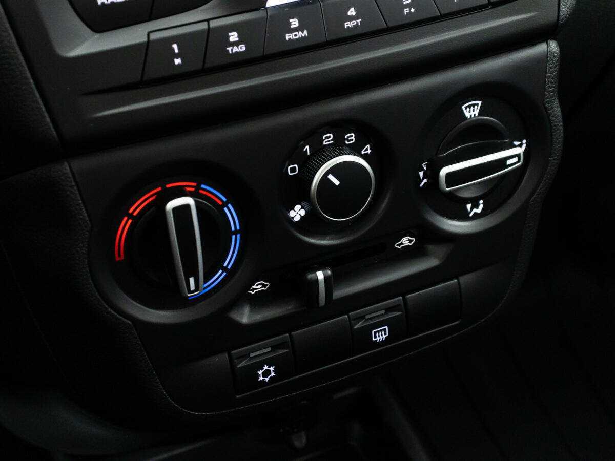 Lada (ВАЗ) Granta 2023 года с пробегом. Фото: #16