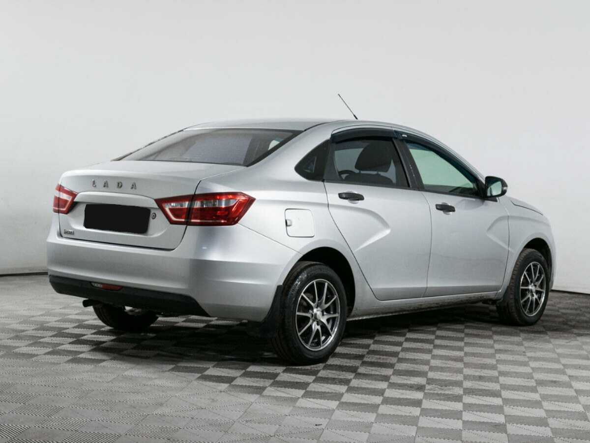 Б/У Лада (ВАЗ) Веста 2017 года. Фото: #4