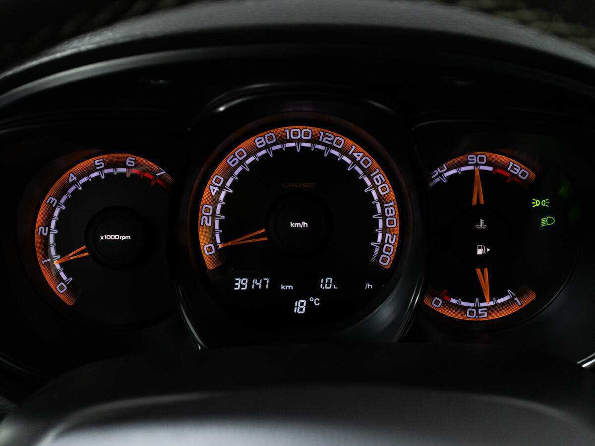 Б/У Лада (ВАЗ) Веста 2021 года. Фото: #11