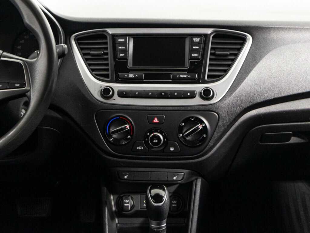 Б/У Хендай Солярис 2018 года. Фото: #13