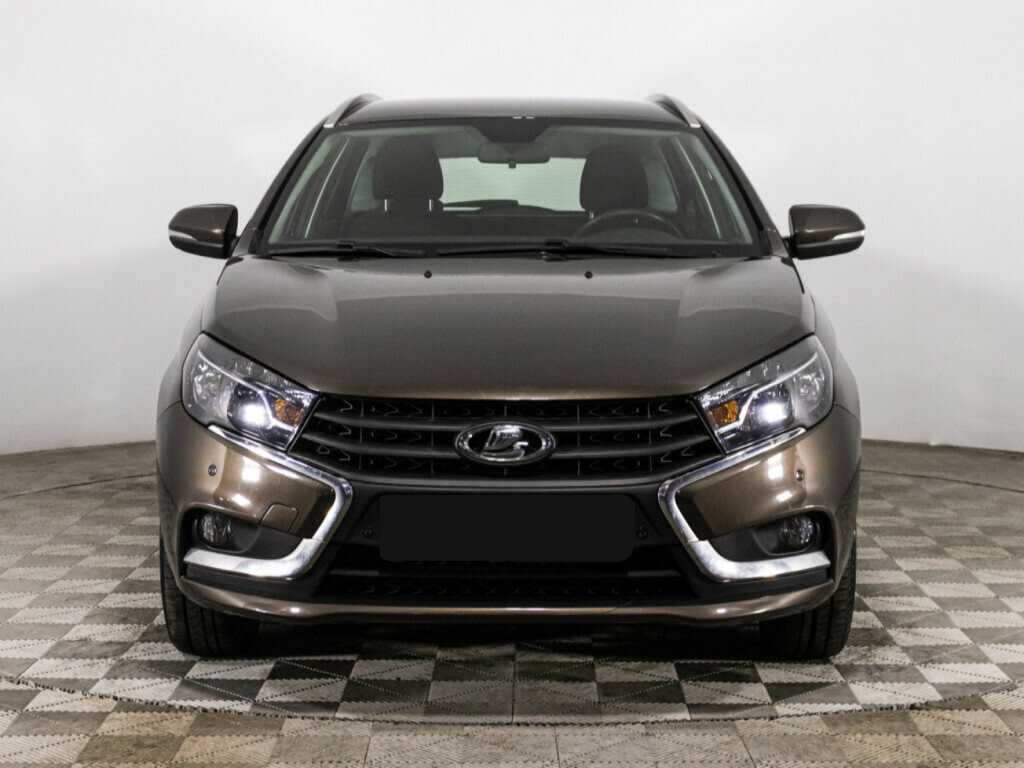 Б/У Лада (ВАЗ) Веста 2021 года. Фото: #1