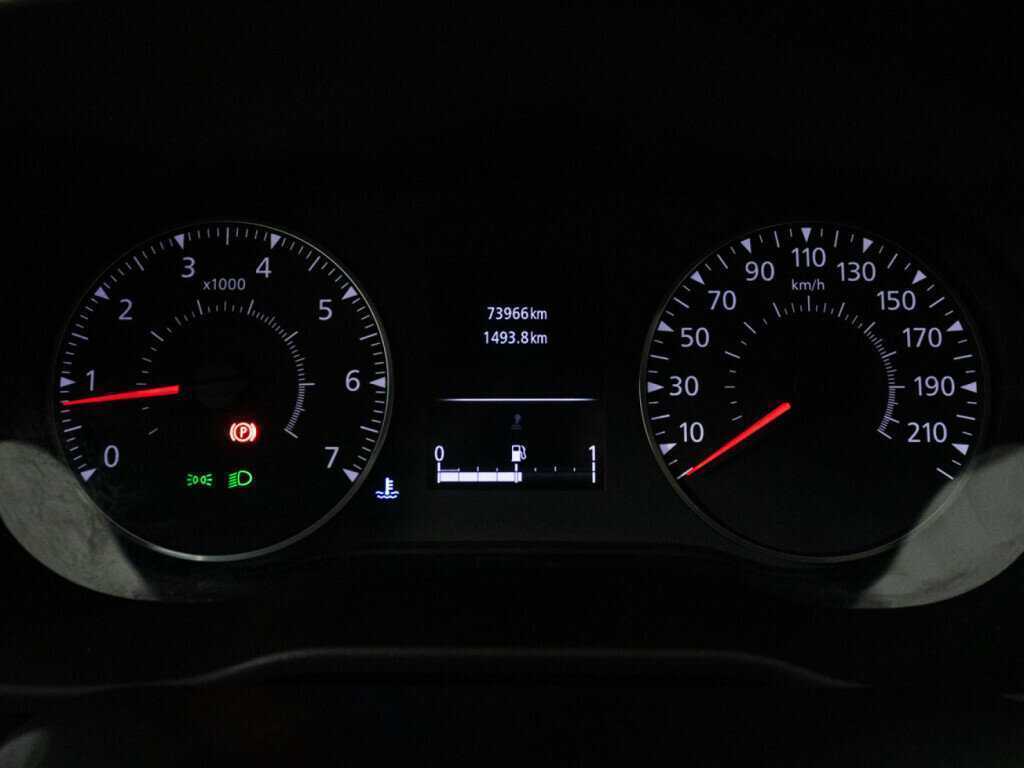 Б/У Рено Дастер 2021 года. Фото: #11