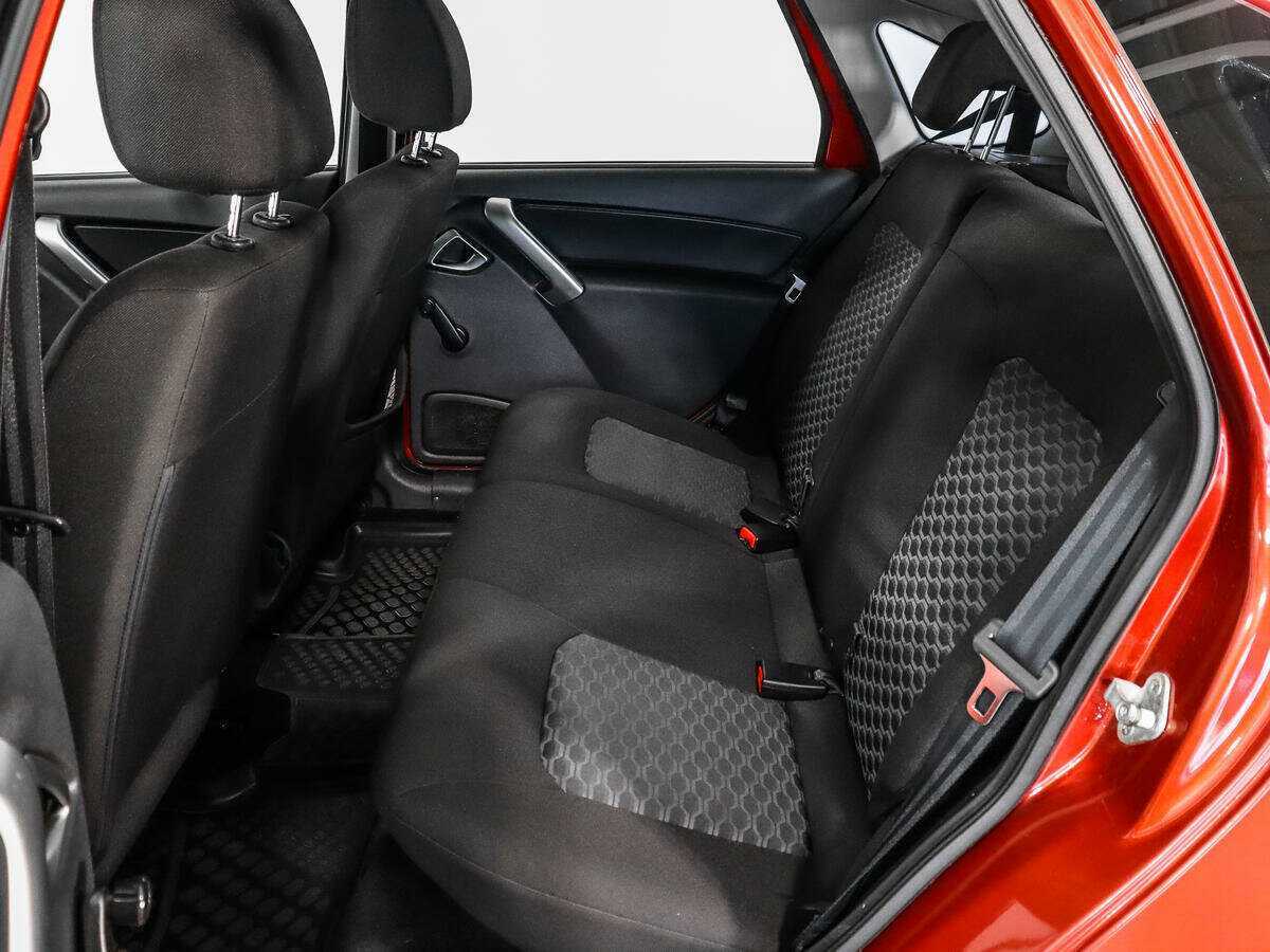 Б/У Лада (ВАЗ) Гранта 2021 года. Фото: #9