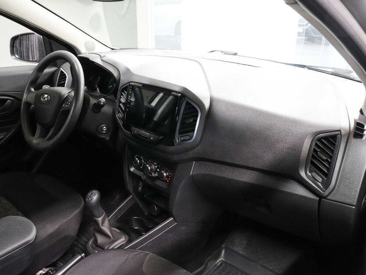 Б/У Лада (ВАЗ) ИКСРЭЙ 2017 года. Фото: #7