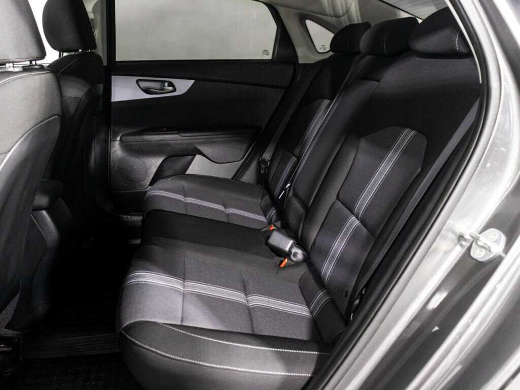 Kia Cerato 2022 года с пробегом. Фото: #9