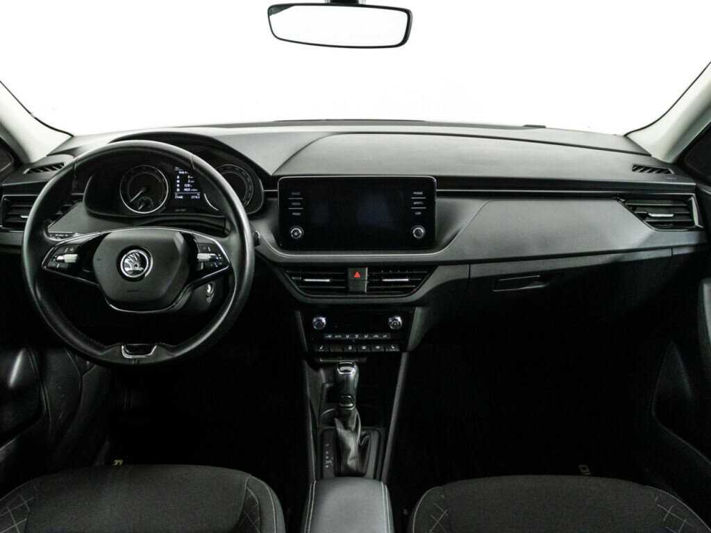 Б/У Шкода Рапид 2021 года. Фото: #11