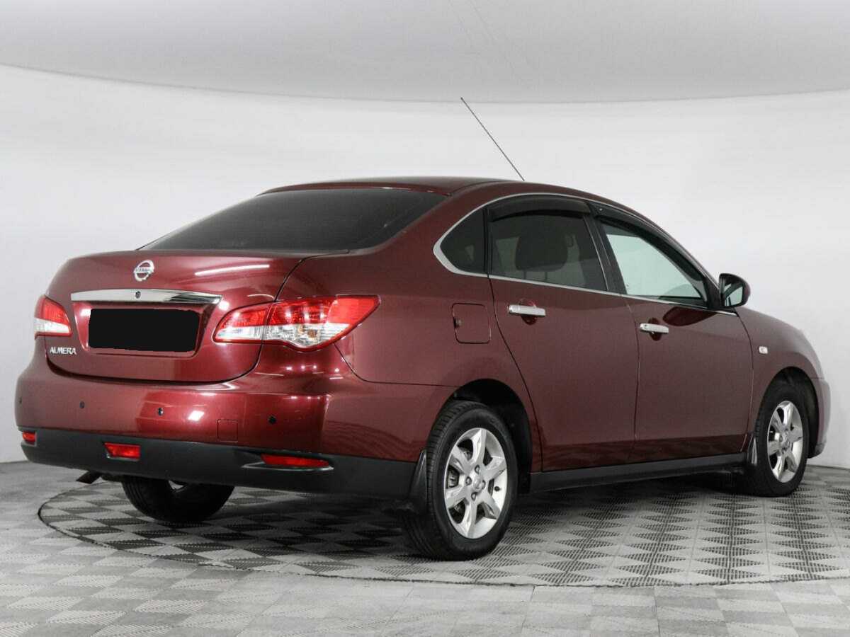 Б/У Ниссан Альмера 2013 года. Фото: #3