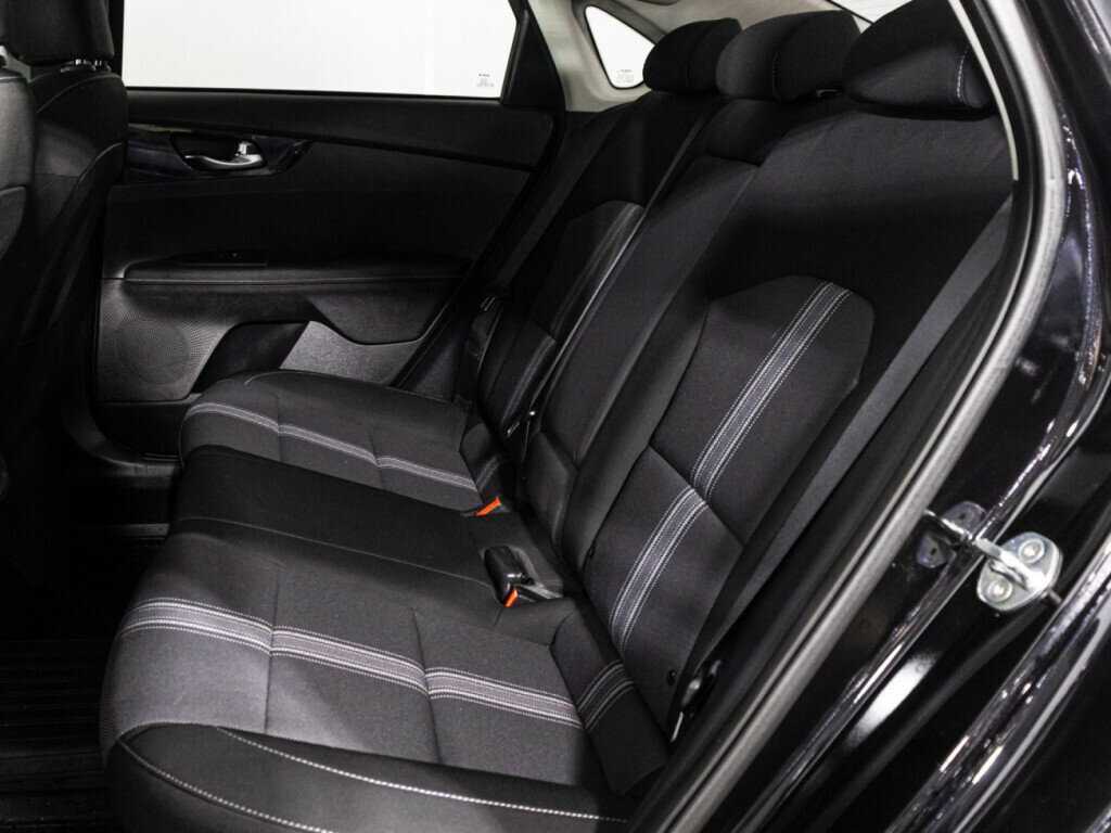 Kia Cerato 2022 года с пробегом. Фото: #9