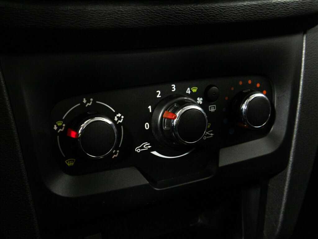 Б/У Лада (ВАЗ) ИКСРЭЙ 2017 года. Фото: #14