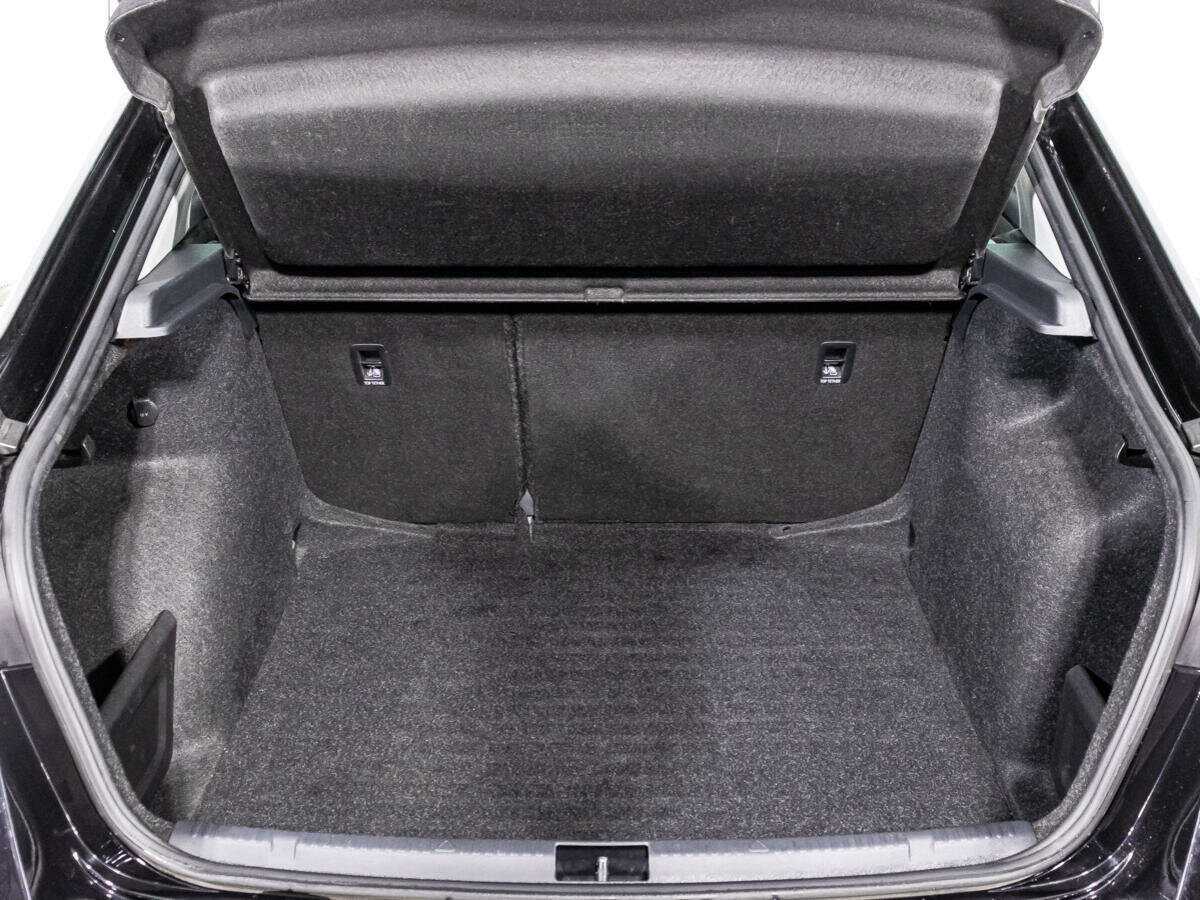 Б/У Шкода Рапид 2021 года. Фото: #14