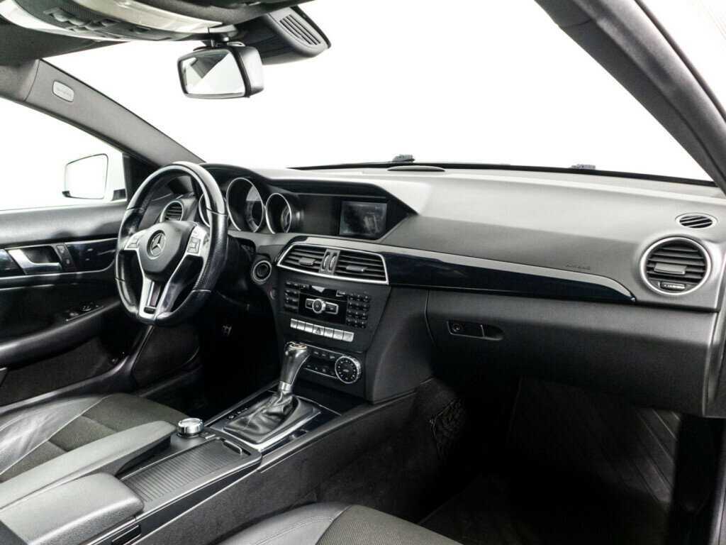 Mercedes-Benz C-Класс 2013 года с пробегом. Фото: #8