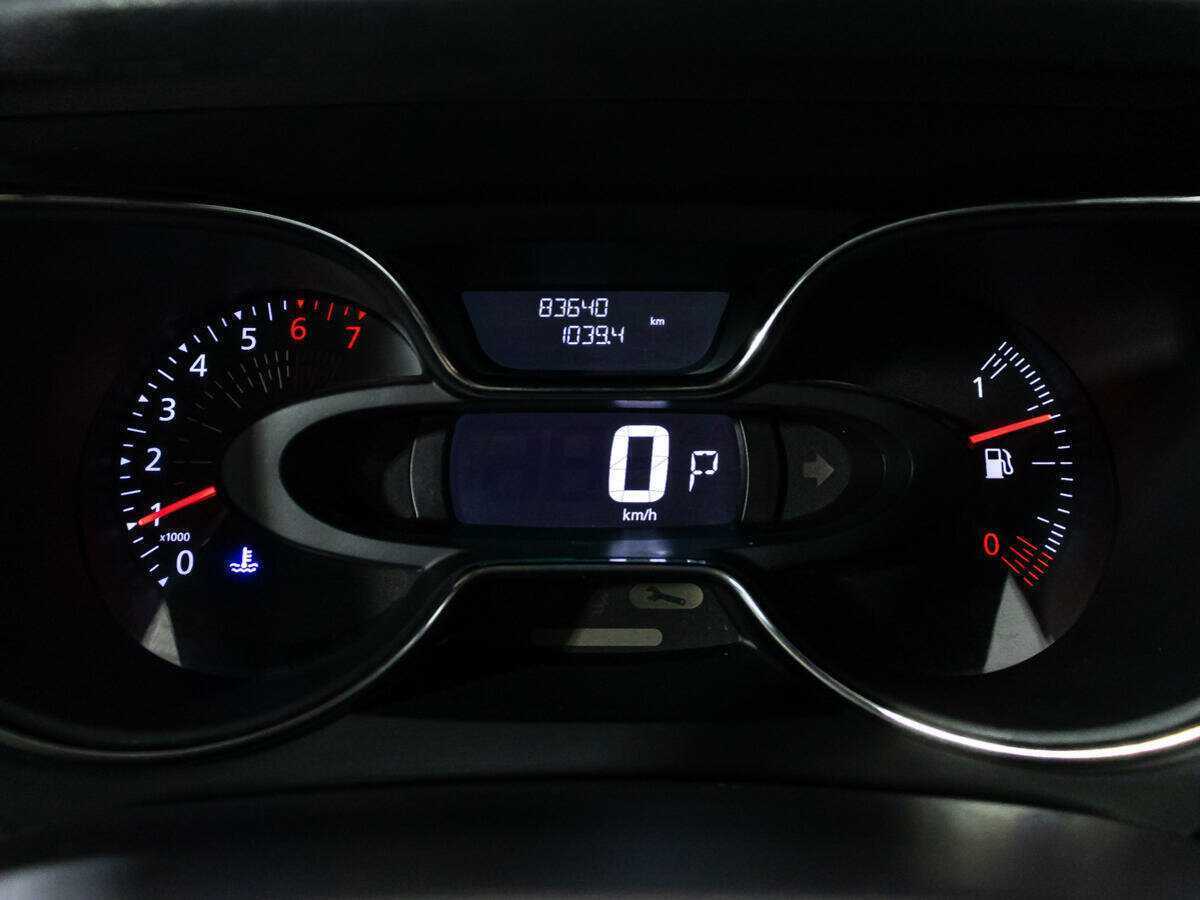 Б/У Рено Каптюр 2017 года. Фото: #11