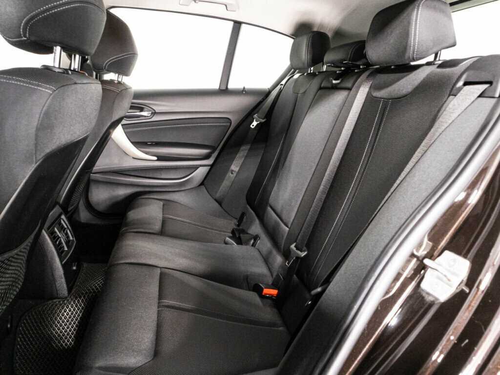 BMW 1 серии 2017 года с пробегом. Фото: #9