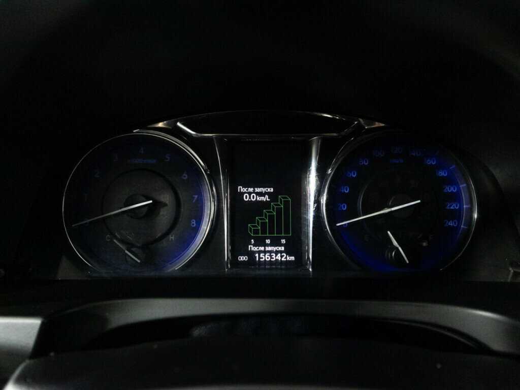 Toyota Camry 2018 года с пробегом. Фото: #11