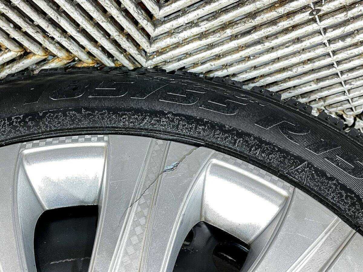 Б/У Фольксваген Поло 2013 года. Фото: #17