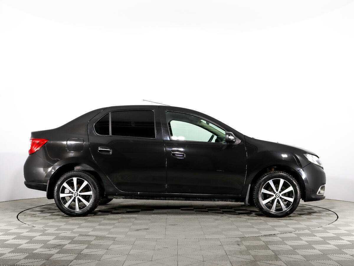 Б/У Рено Логан 2016 года. Фото: #3