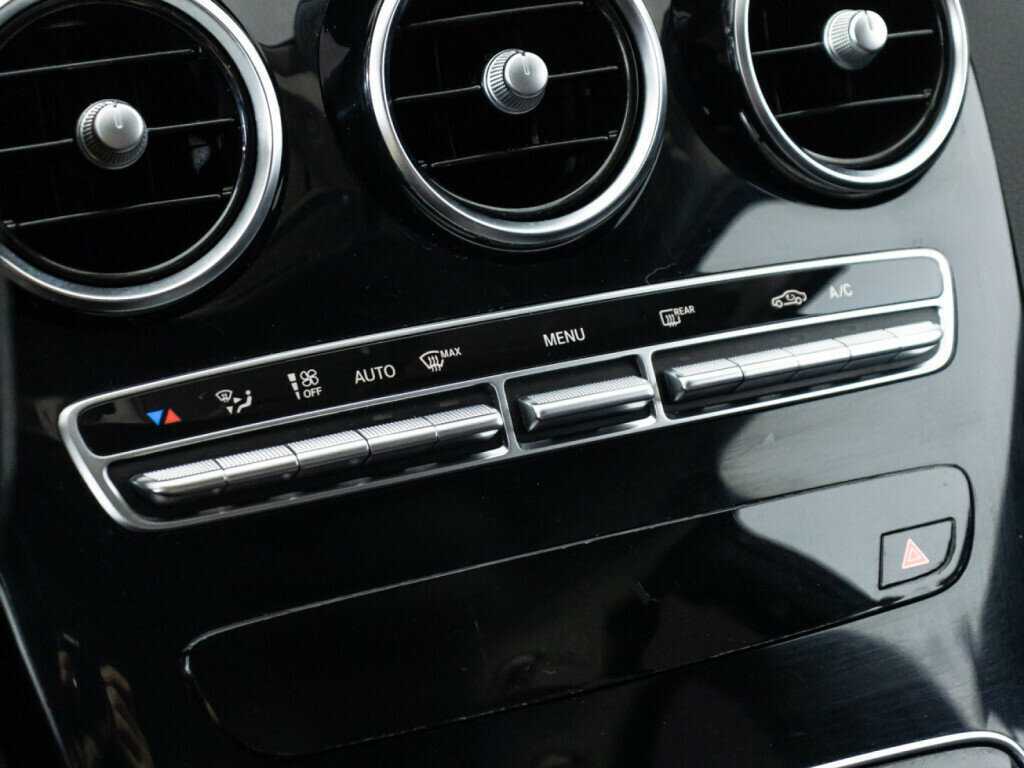 Mercedes-Benz C-Класс 2016 года с пробегом. Фото: #17