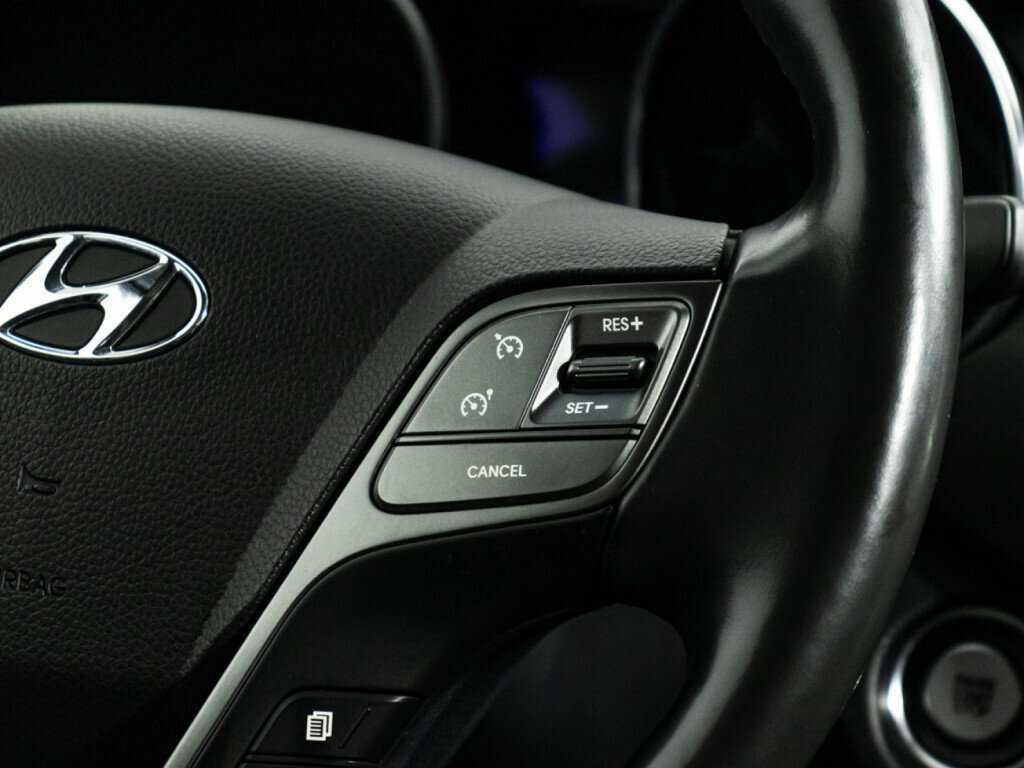 Hyundai Santa Fe 2017 года с пробегом. Фото: #19