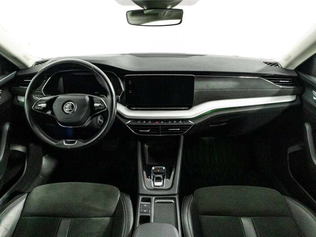 Skoda Octavia 2021 года с пробегом. Фото: #12