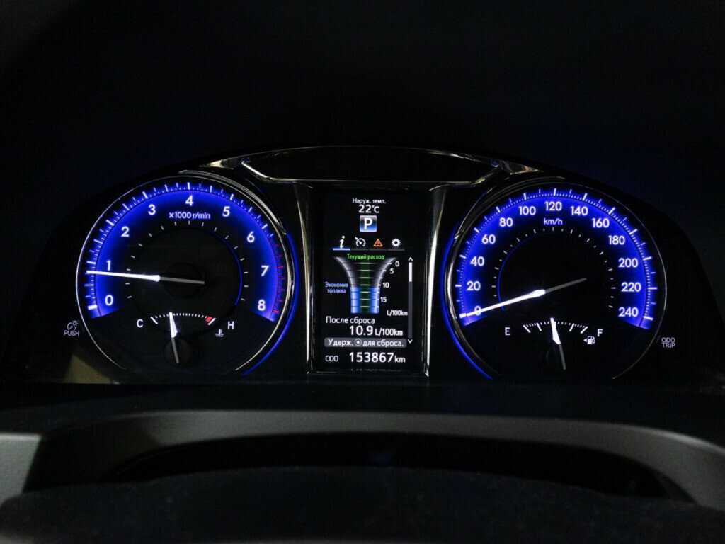 Toyota Camry 2017 года с пробегом. Фото: #10