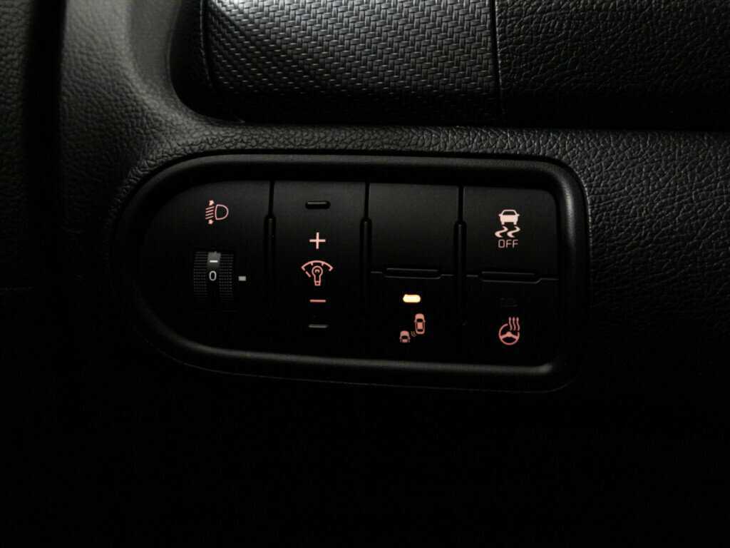 Б/У Киа Церато 2017 года. Фото: #17