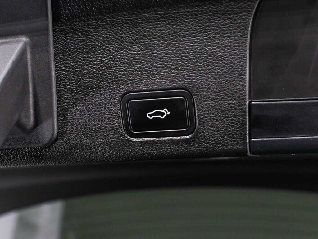 Geely Tugella 2022 года с пробегом. Фото: #15