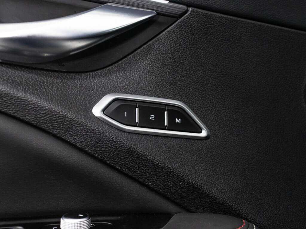 Geely Tugella 2022 года с пробегом. Фото: #24