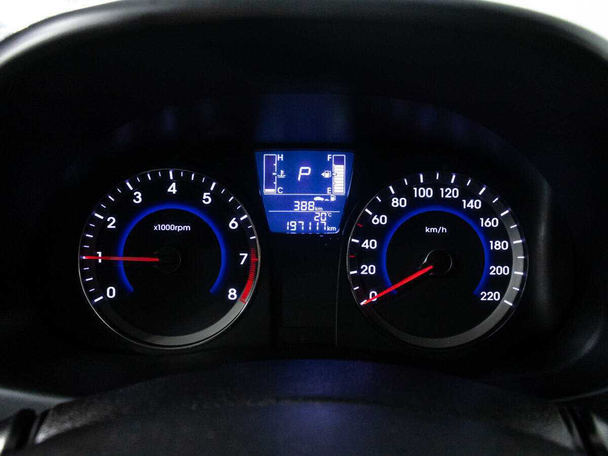 Б/У Хендай Солярис 2015 года. Фото: #11