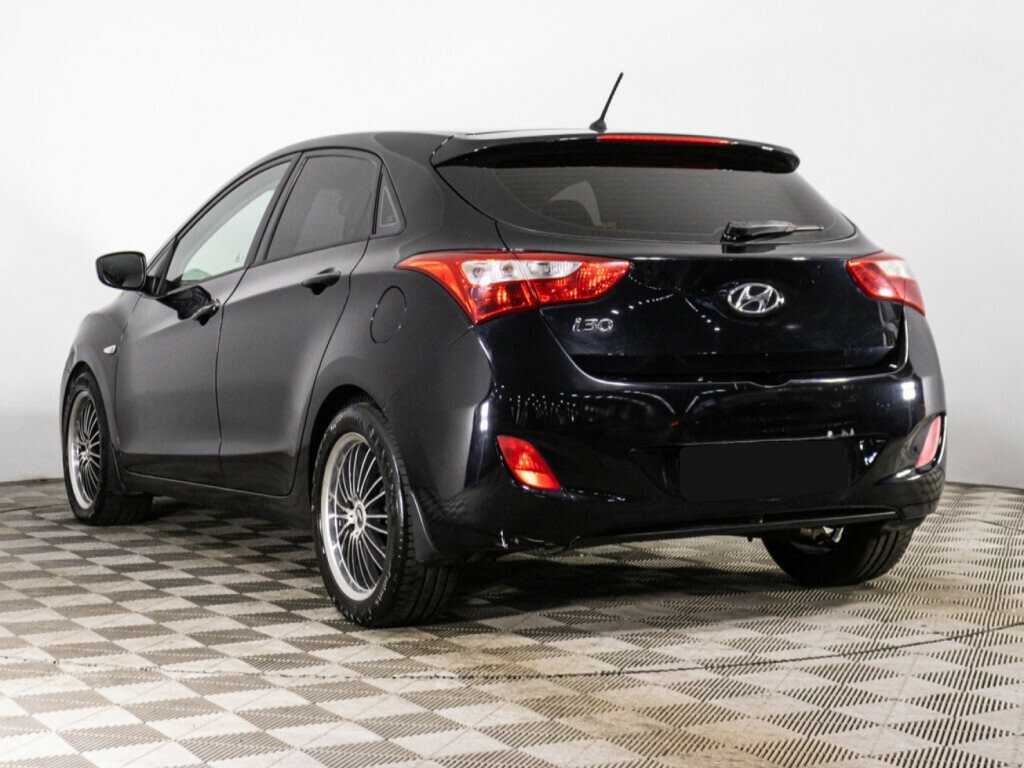 Б/У Хендай ай30 2013 года. Фото: #6