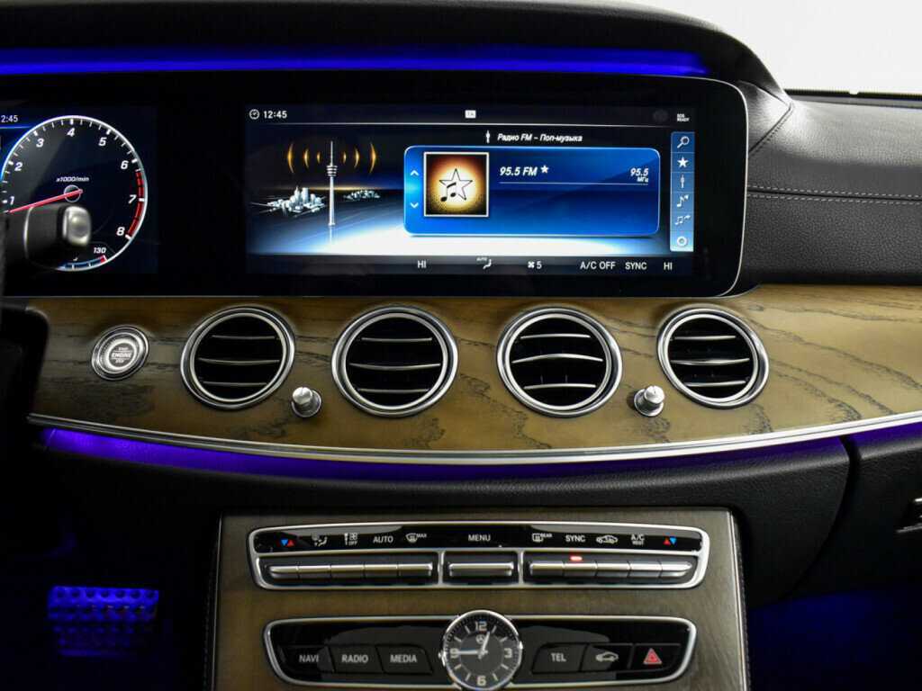 Mercedes-Benz E-Класс 2017 года с пробегом. Фото: #14