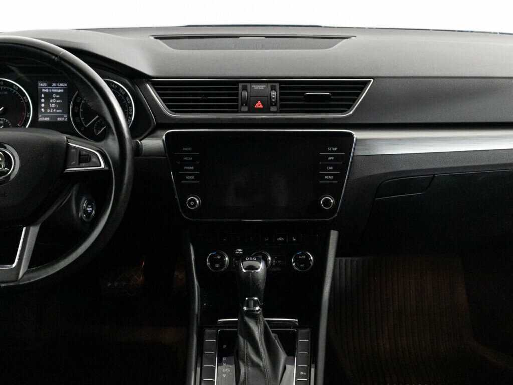 Skoda Superb 2018 года с пробегом. Фото: #13