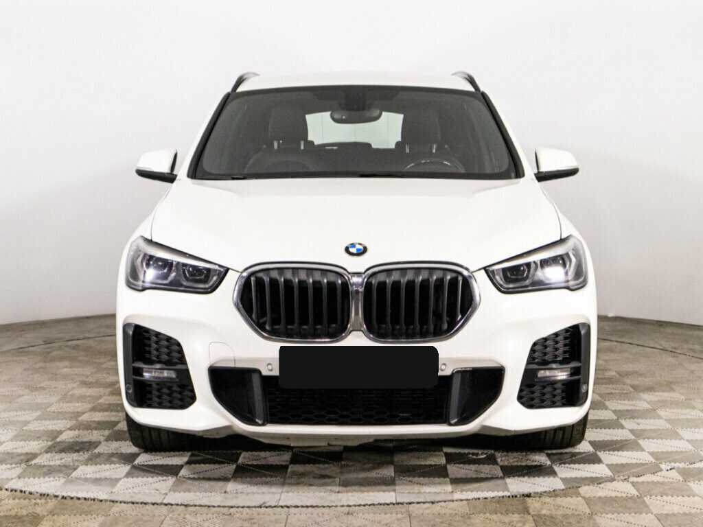 BMW X1 2021 года с пробегом. Фото: #1