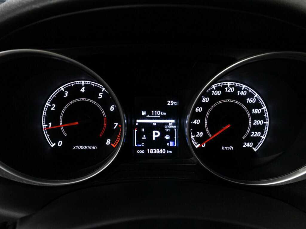 Б/У Митсубиши АС-Икс 2012 года. Фото: #11