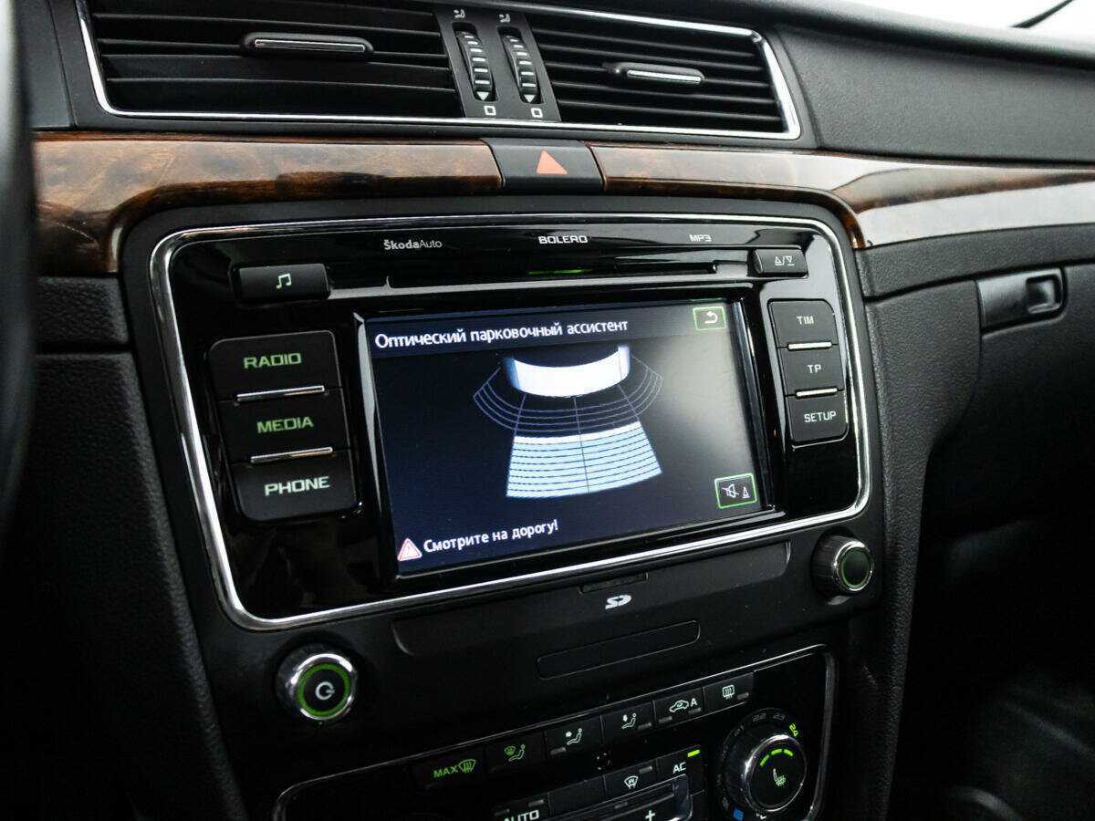 Б/У Шкода Суперб 2012 года. Фото: #14