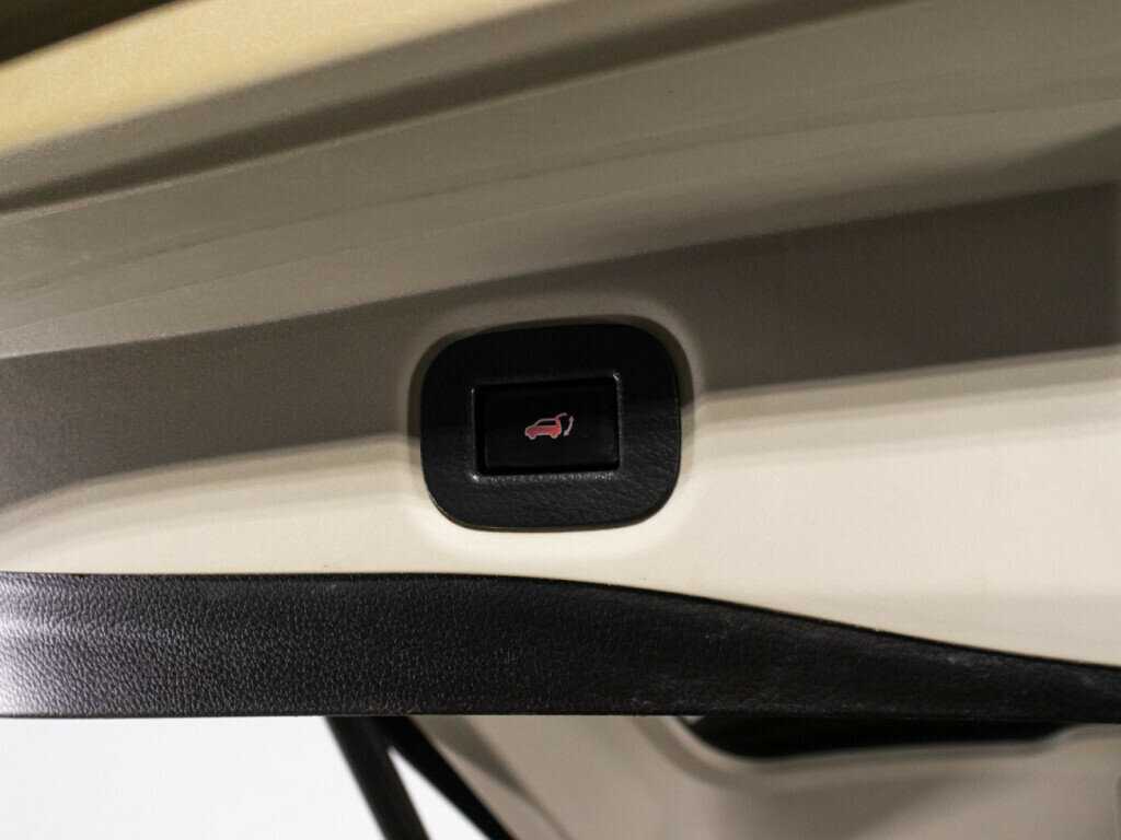 Б/У Ниссан Икс-Трейл 2019 года. Фото: #14