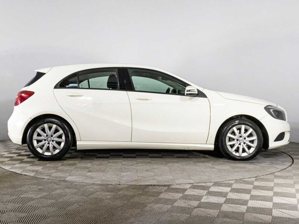 Mercedes-Benz A-Класс 2015 года с пробегом. Фото: #3