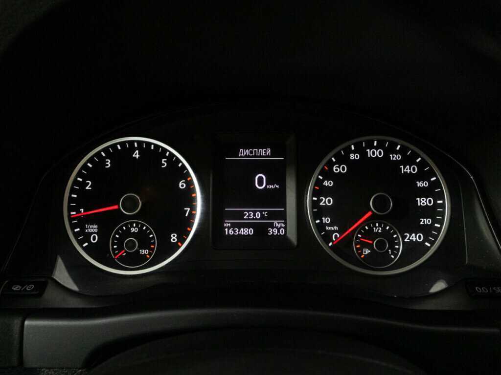 Б/У Фольксваген Тигуан 2014 года. Фото: #11