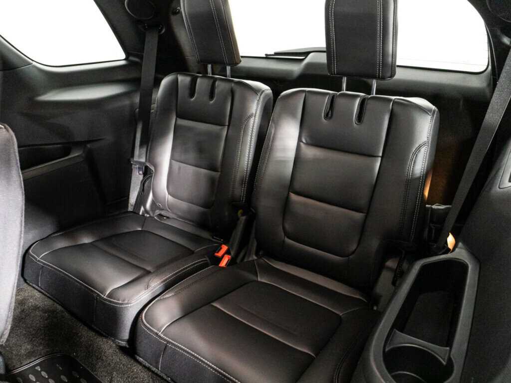 Ford Explorer 2018 года с пробегом. Фото: #15