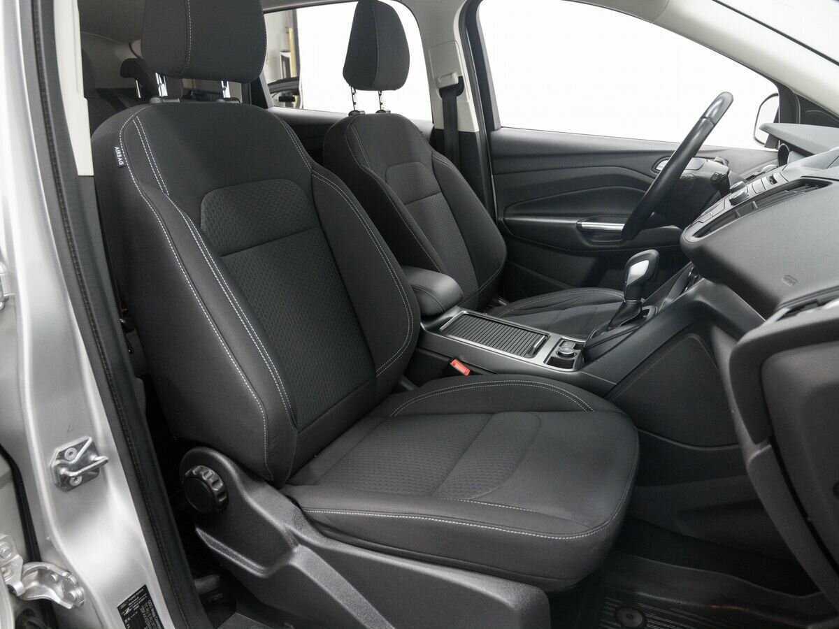 Б/У Форд Куга 2019 года. Фото: #7