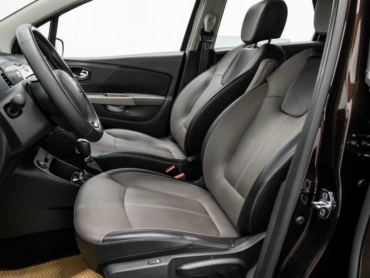 Б/У Рено Каптюр 2019 года. Фото: #14