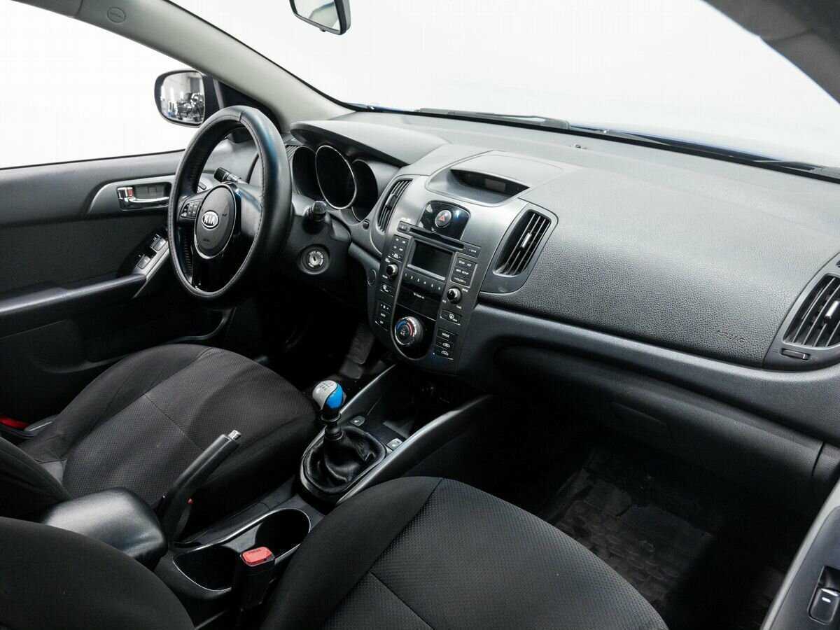 Б/У Киа Церато 2012 года. Фото: #6