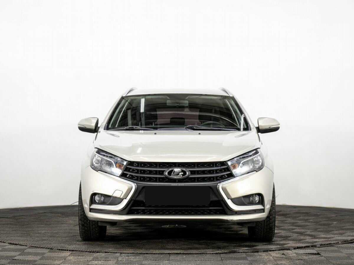 Б/У Лада (ВАЗ) Веста 2019 года. Фото: #1