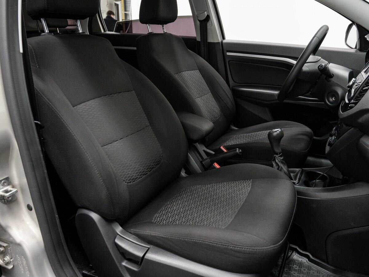 Б/У Лада (ВАЗ) Веста 2019 года. Фото: #8