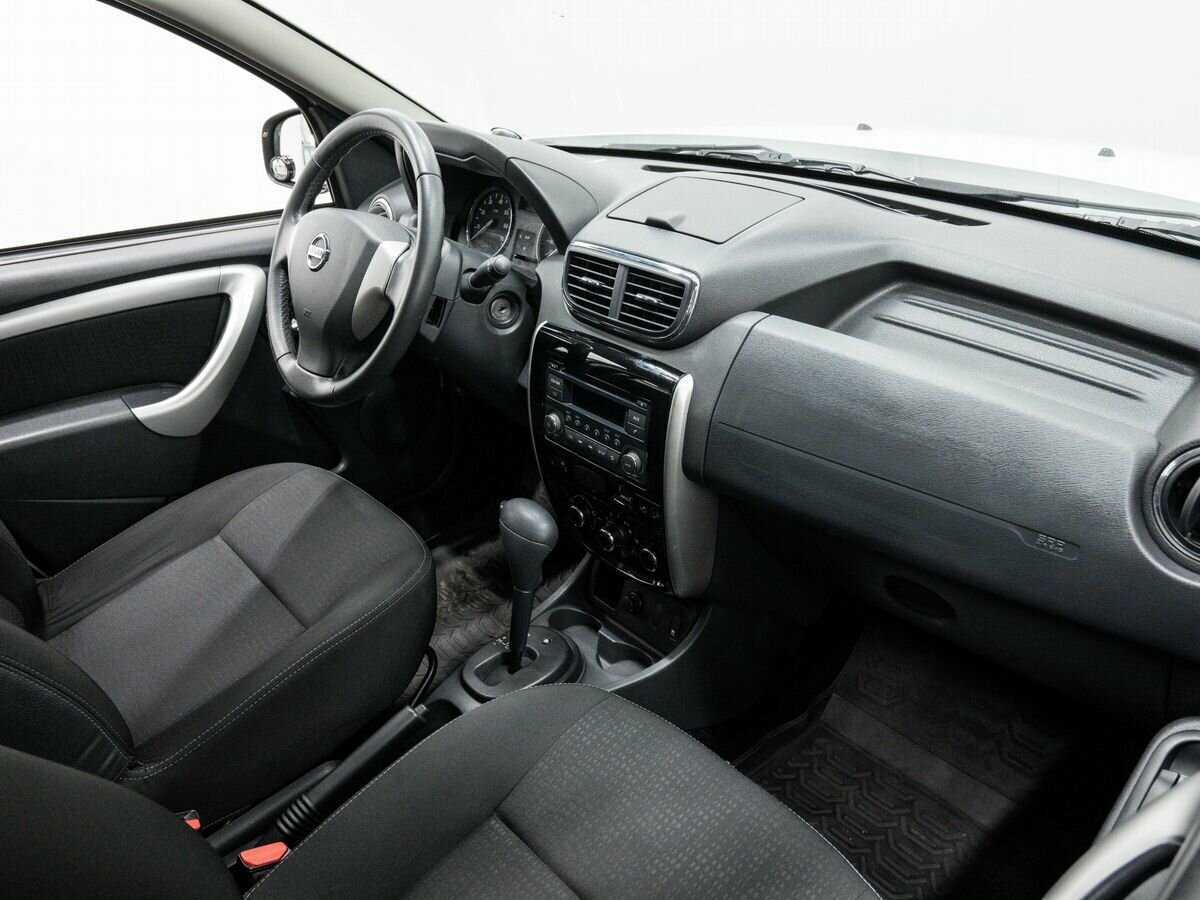 Б/У Ниссан Террано 2015 года. Фото: #7