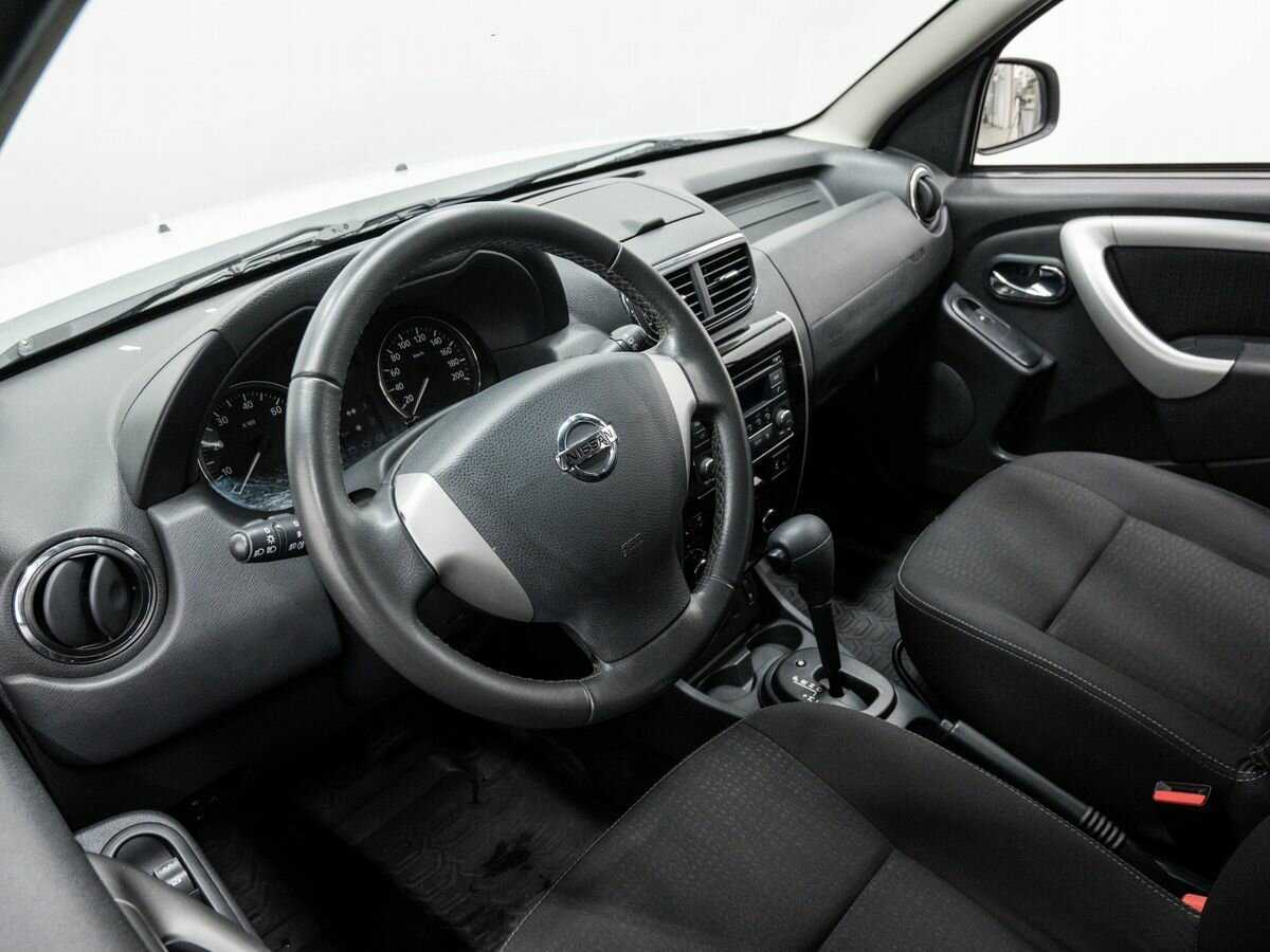 Б/У Ниссан Террано 2015 года. Фото: #13