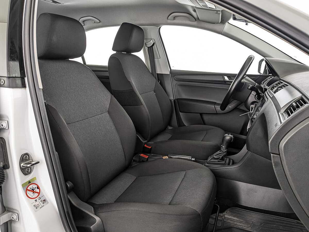 Б/У Шкода Рапид 2019 года. Фото: #20